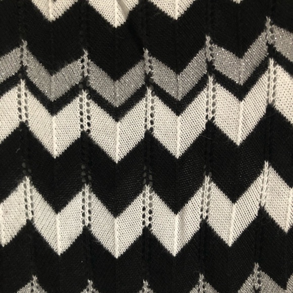 WHBM Shell Tank - Picture 2 of 3